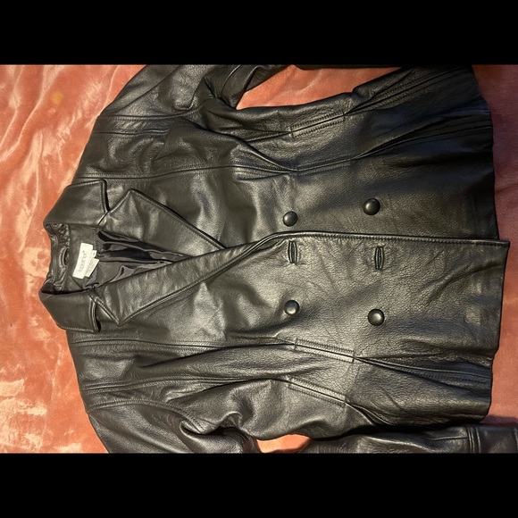 Vintage Black leather blazer/jacket - Picture 10 of 10